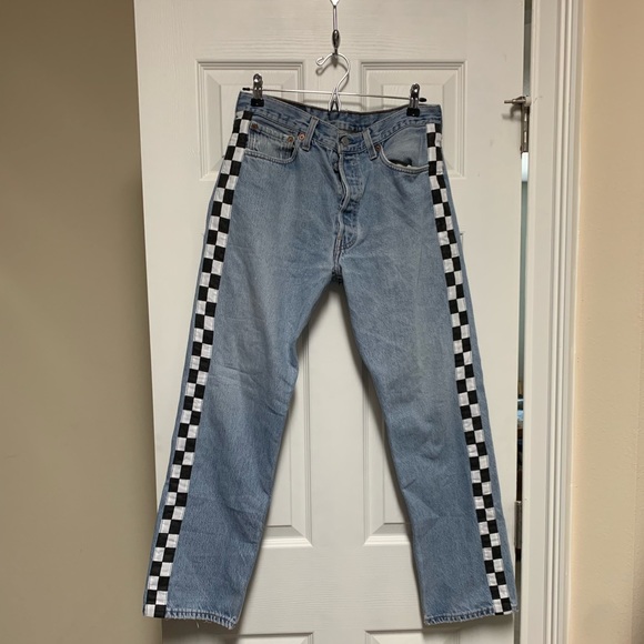 Jeans - Picture 1 of 3